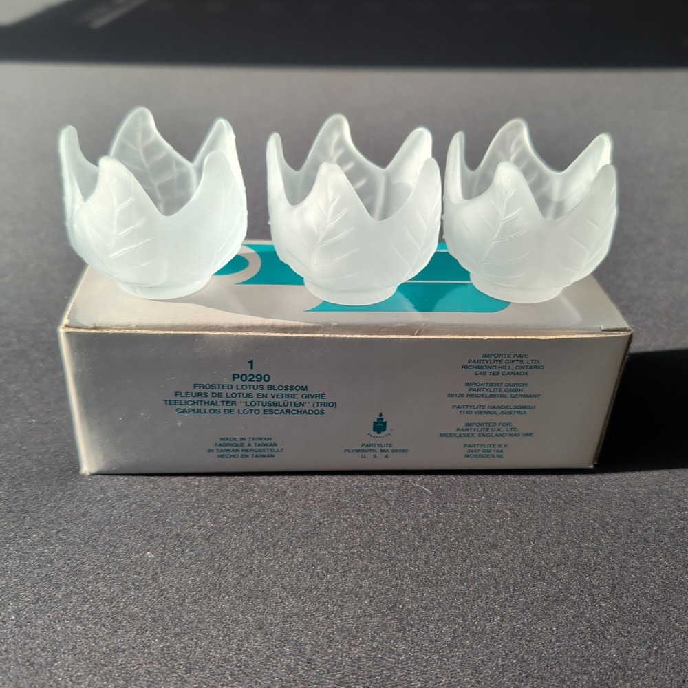 Set of 3 Partylite Frosted Lotus Blossom Glass Votive Candle Holders P0290 - Picture 1 of 10